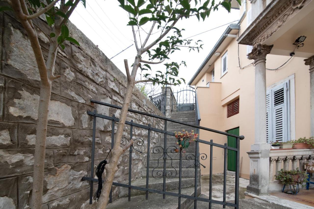 Four Modern Apartment'S At Antique Villa, Castropola 8, Pula, City Center Exterior foto