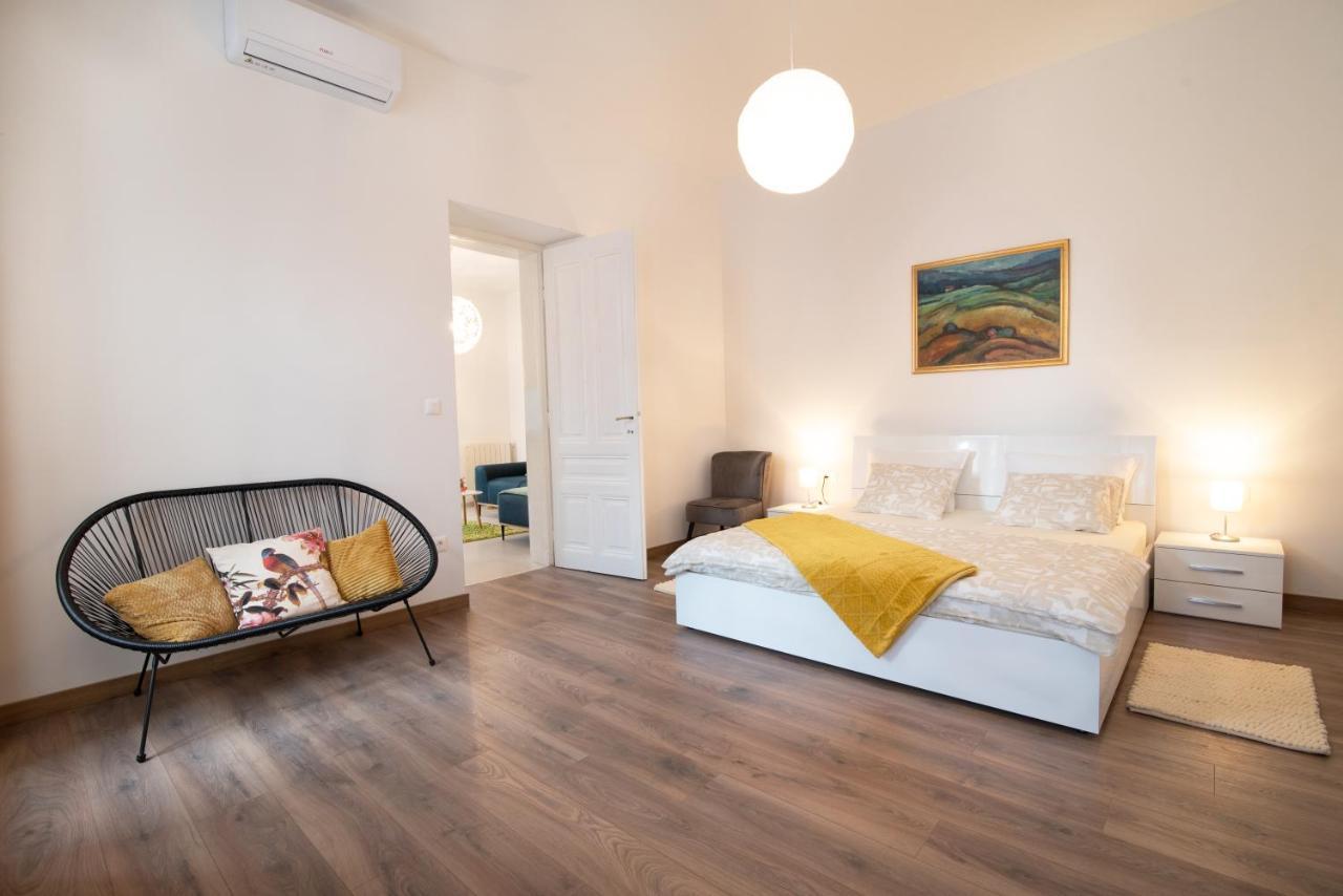 Four Modern Apartment'S At Antique Villa, Castropola 8, Pula, City Center Exterior foto