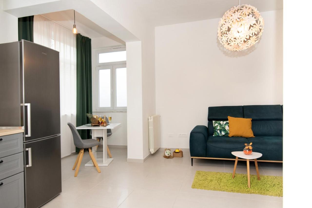 Four Modern Apartment'S At Antique Villa, Castropola 8, Pula, City Center Exterior foto