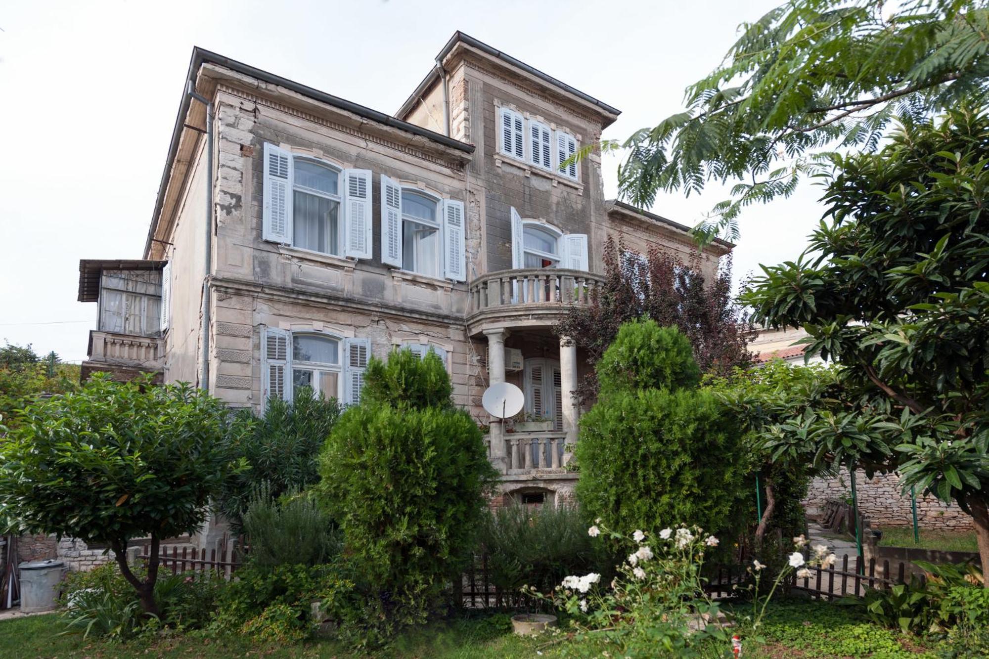 Four Modern Apartment'S At Antique Villa, Castropola 8, Pula, City Center Exterior foto